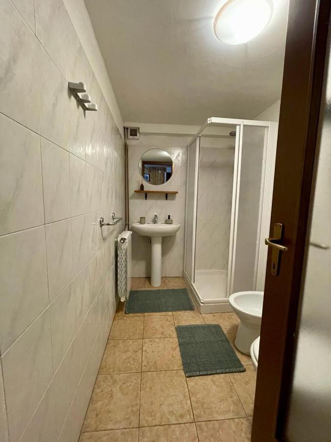 Bouque Georgeoline Apartment เรห์มส์-นอเตรอ-ดาเม ภายนอก รูปภาพ